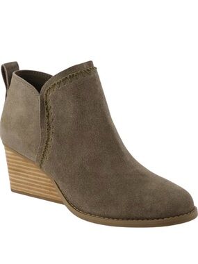 NWT TOMS Kaia Wedge Heel Suede Taupe Booties